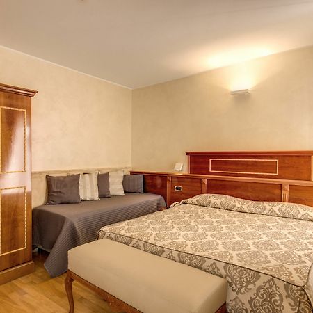 Pantheon Rooms Roma Exterior foto