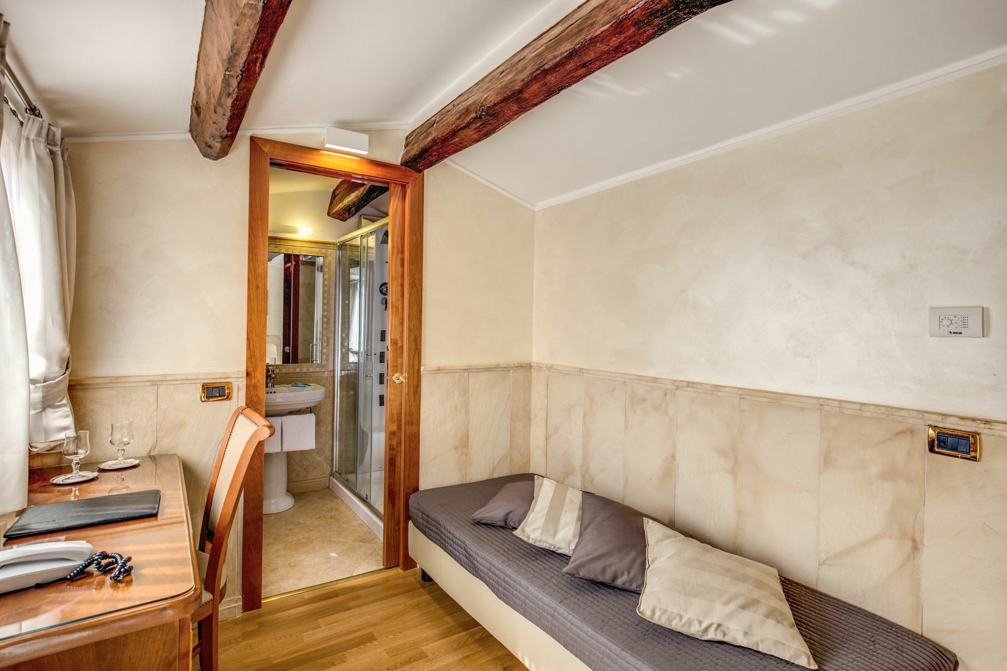 Pantheon Rooms Roma Exterior foto